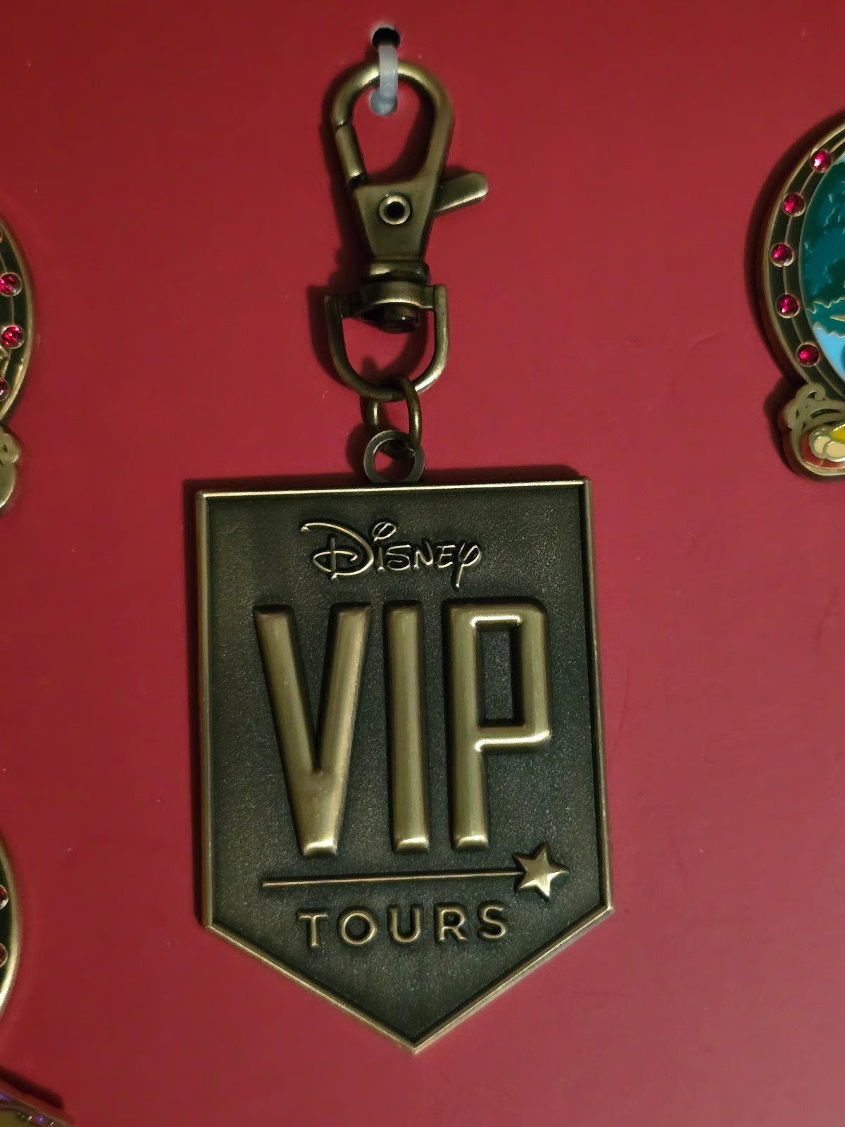 Disney VIP Tours ピンバッジセット Disney VIP Tours Pin Set Mickey Plaid Exclusive Walt Disney World